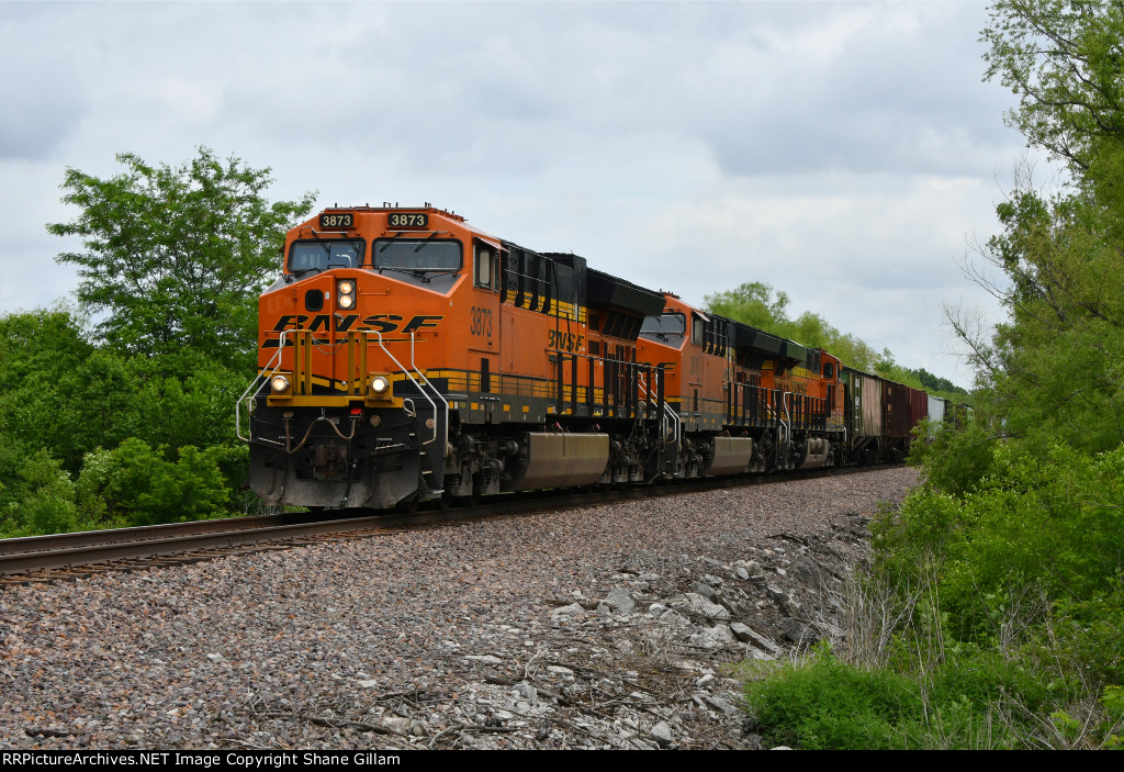 BNSF 3873